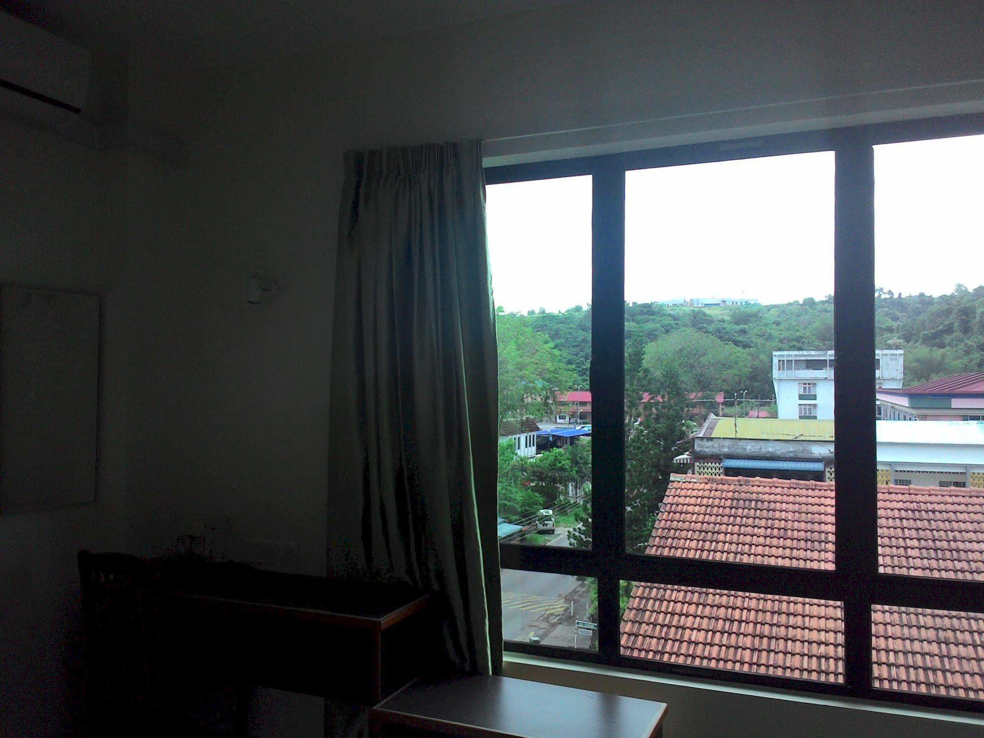 101 Hotel 2*